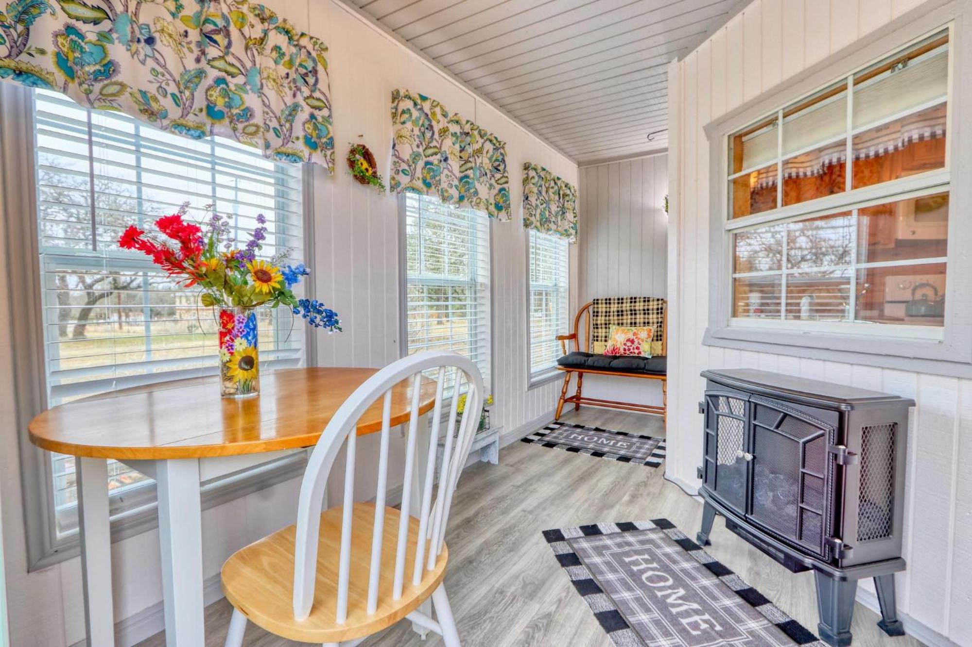 Kara'S Cottage Johnson City Esterno foto